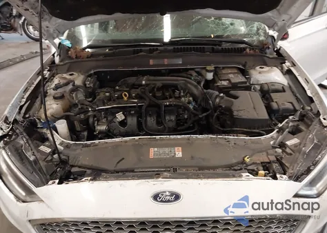 2020 Ford Fusion Titanium z USA, uszkodzony, nr VIN 3FA6P0K91LR175899